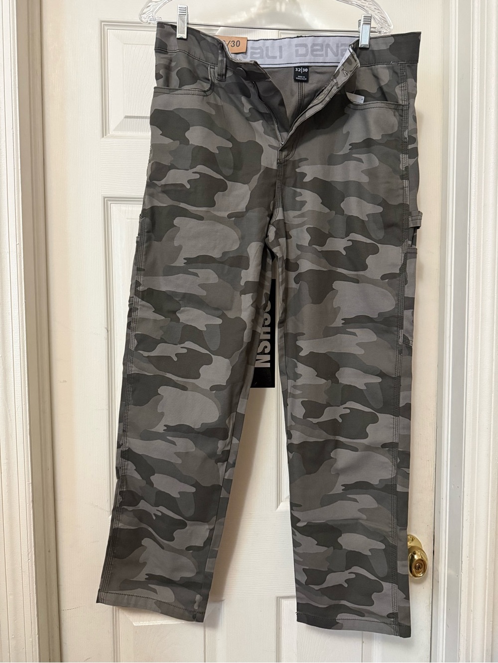 Camo pants